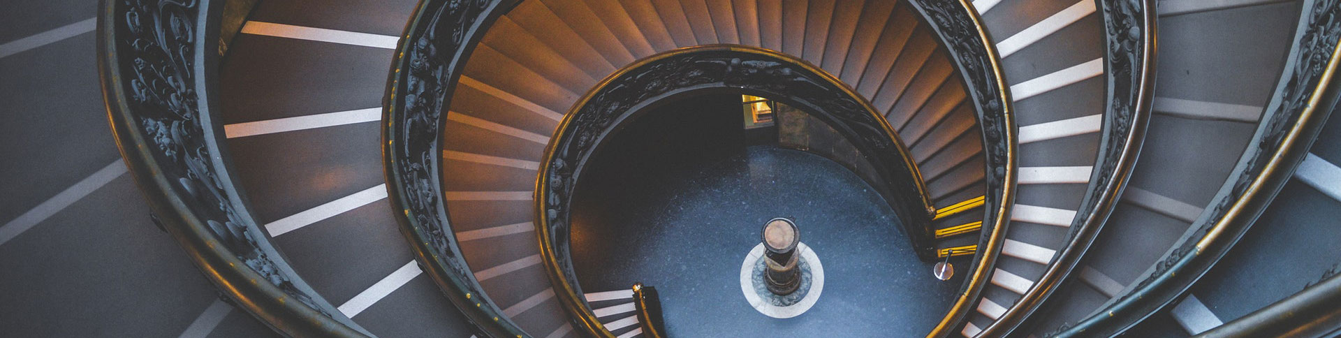 北京尹華斌設(shè)計(jì)事務(wù)所宣傳網(wǎng)站|一網(wǎng)天行-網(wǎng)站建設(shè)小程序APP系統(tǒng)軟件開發(fā)公司